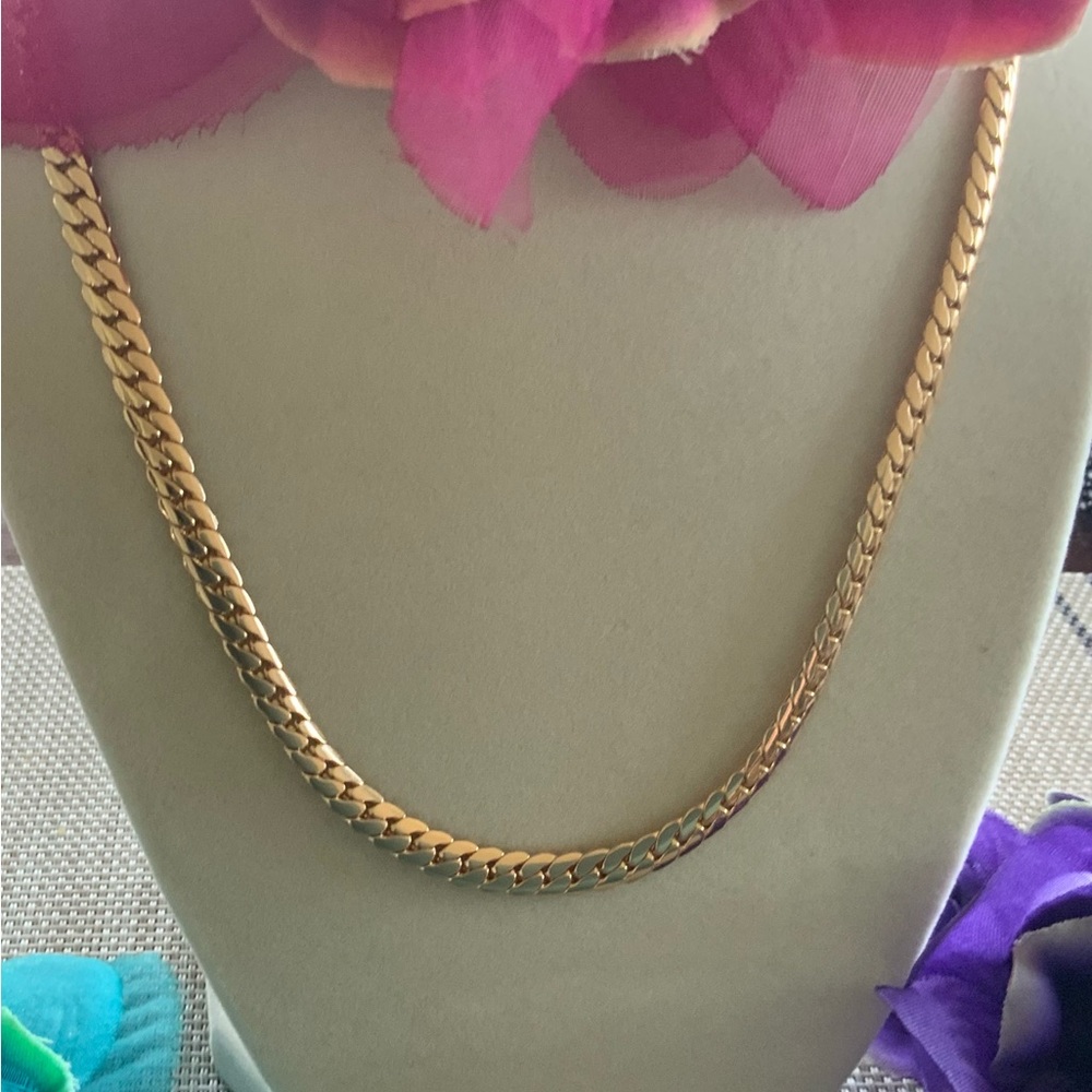 ♥️BRAND NEW♥️ 18k gold/silver chain necklace, brand new. Louis XIV jewelry. FIRM